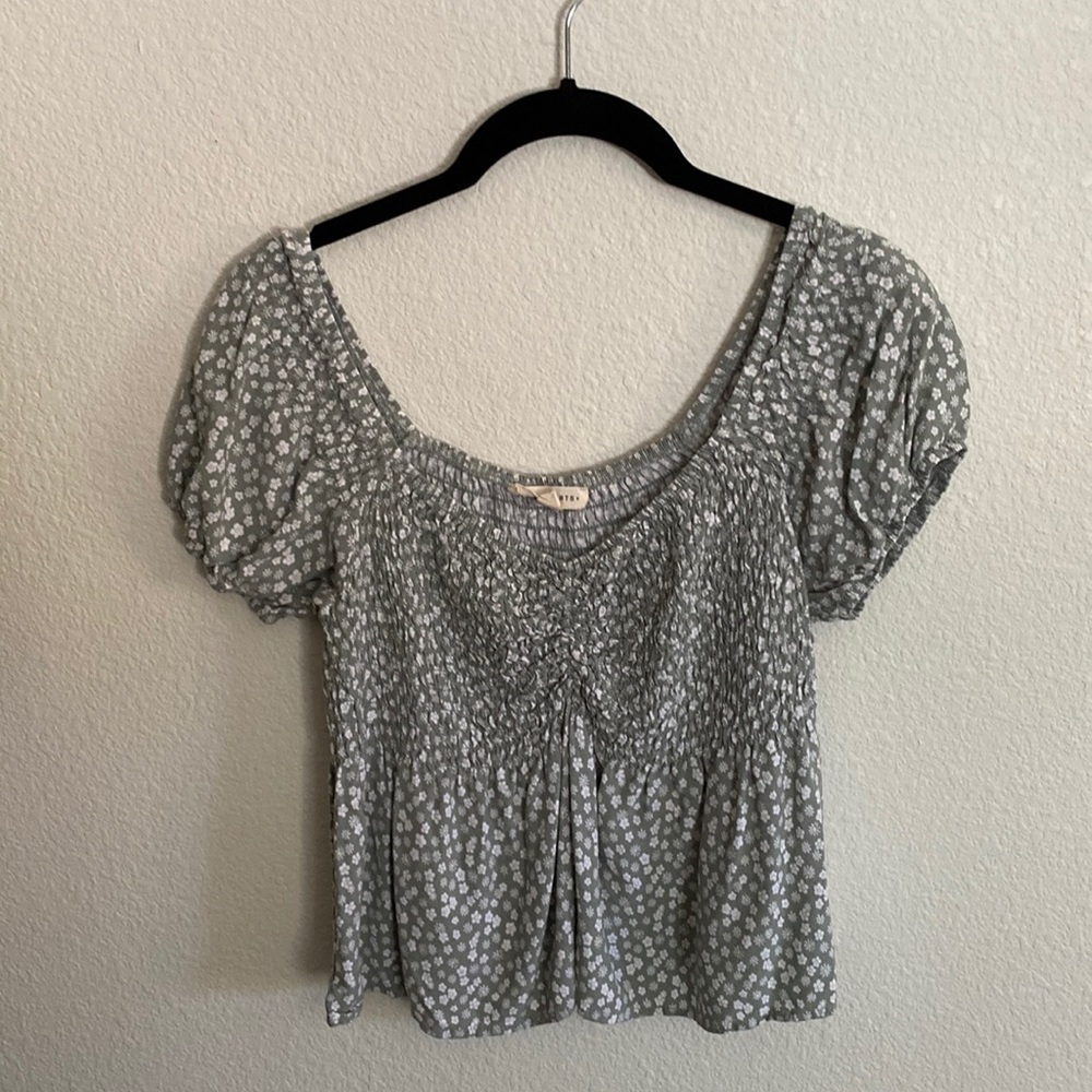 Floral Puffy Sleeve Blouse